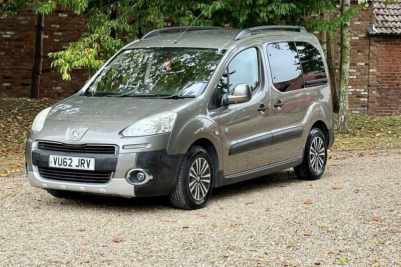 Bronze Used 2012 Peugeot Partner Tepee Outdoor MPV | £3,695 (Fair price) - Image 1/1
