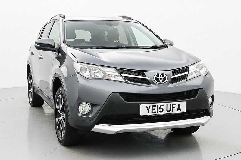 Grey Used 2015 Toyota RAV4 Estate | £11,991 (Fair price) - Image 1/4