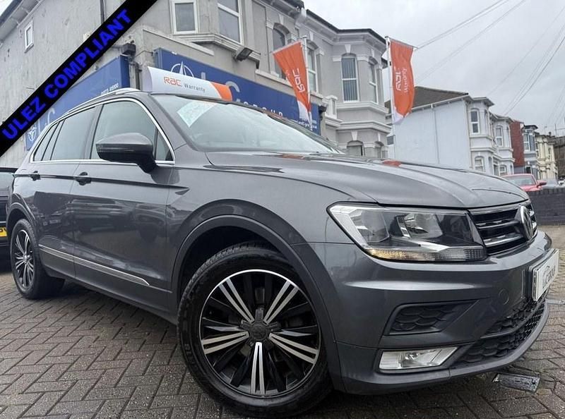 Grey Used 2016 VW Tiguan SE SUV | £9,590 (A bit pricey) - Image 1/4