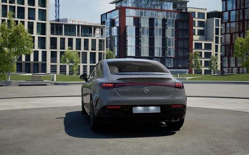 New Mercedes EQE500 AMG 330 kW (449 HP) 2025 Sedan