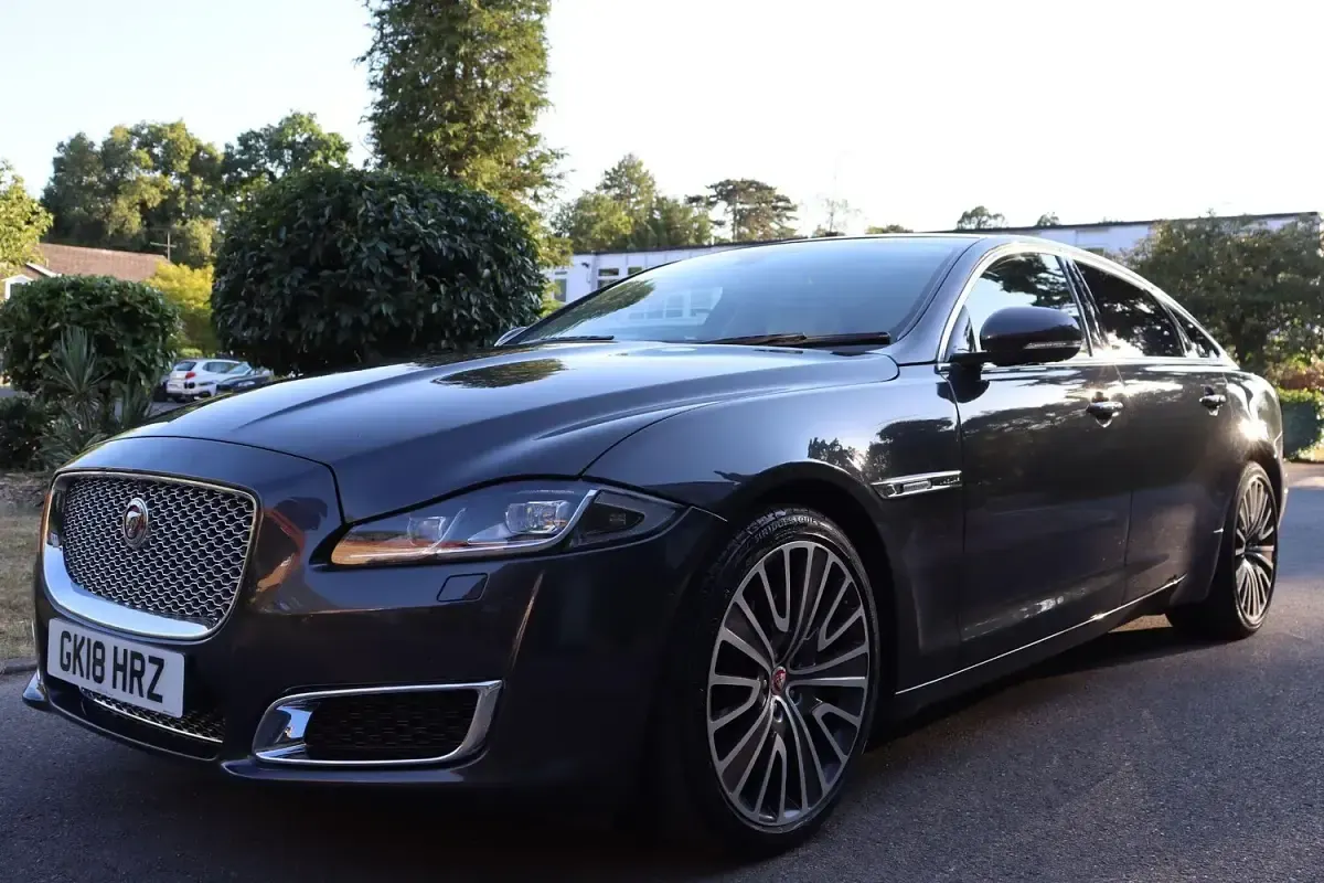 Used Jaguar XJ S 300 HP (220 kW) 2018 Grey Sedan