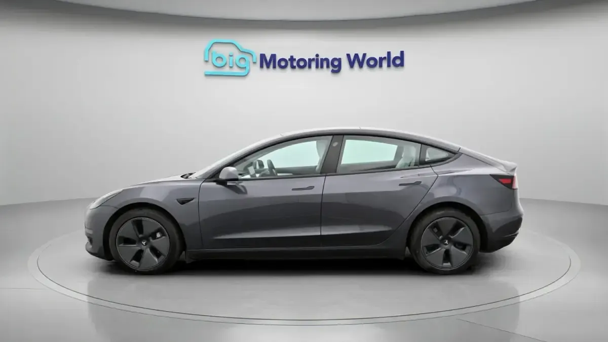 Usado Tesla Model 3 Long Range AWD 366 kW (498 CV) 2021 Gris Berlina