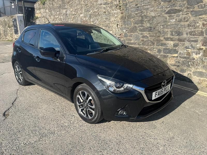 Used Mazda 2 Inclusive 115 HP (84 kW) 2015 Black Hatchback