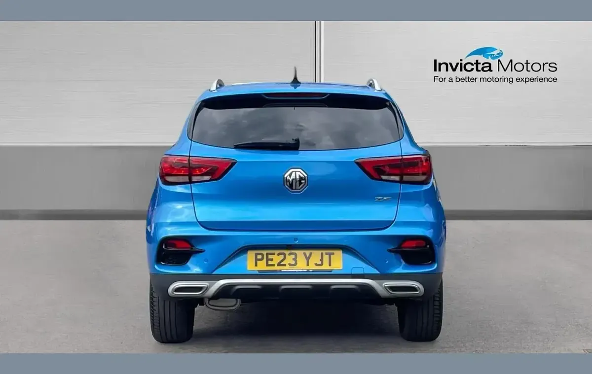 Used MG ZS Exclusive 111 HP (81 kW) 2023 Blue SUV