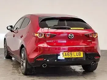 Used Mazda 3 Inclusive 116 HP (85 kW) 2019 Red Hatchback