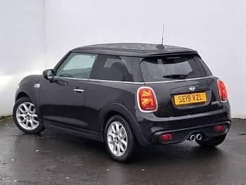 Used Mini Cooper S Classic 192 HP (141 kW) 2019 Black Hatchback