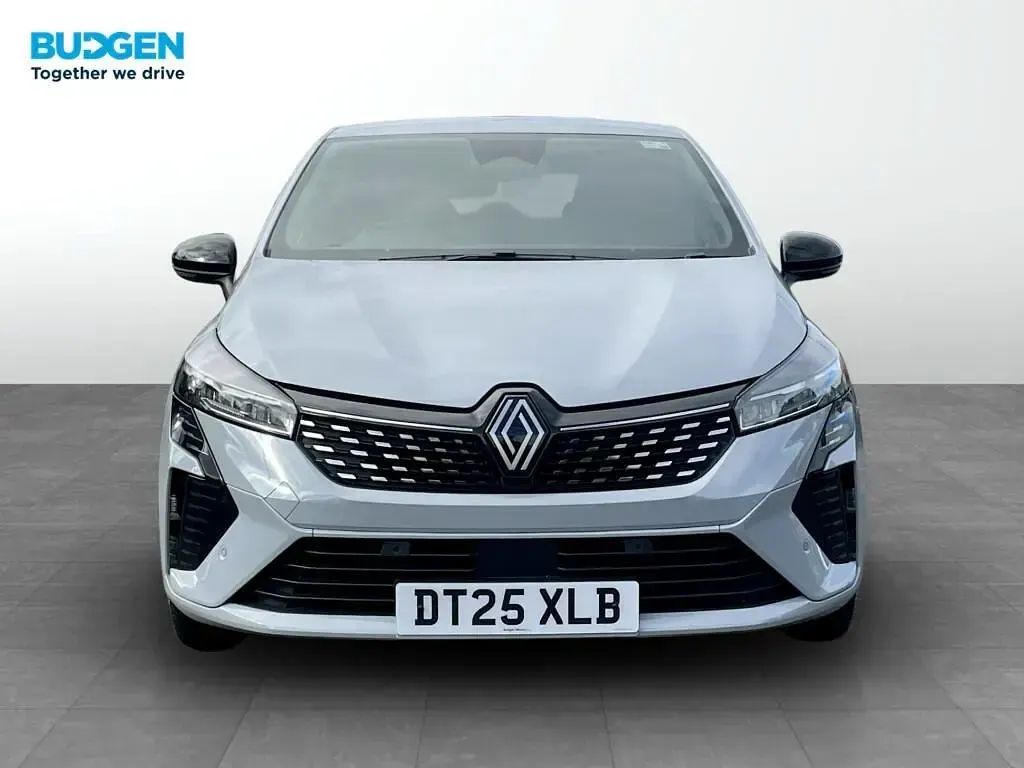 Gebraucht Renault Clio V Techno 143 PS (105 kW) 2025 Grau Kleinwagen