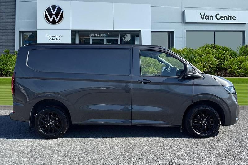 Used VW Transporter Pro 150 HP (110 kW) 2025 Grey Van