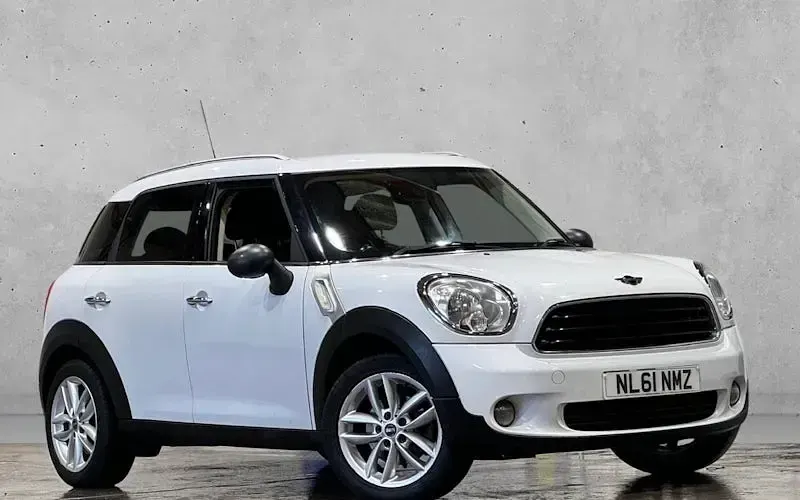 Used Mini ONE 98 HP (72 kW) 2016 Hatchback