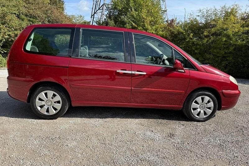 Red Used 2005 Citroën C8 MPV | £2,995 - Image 1/1