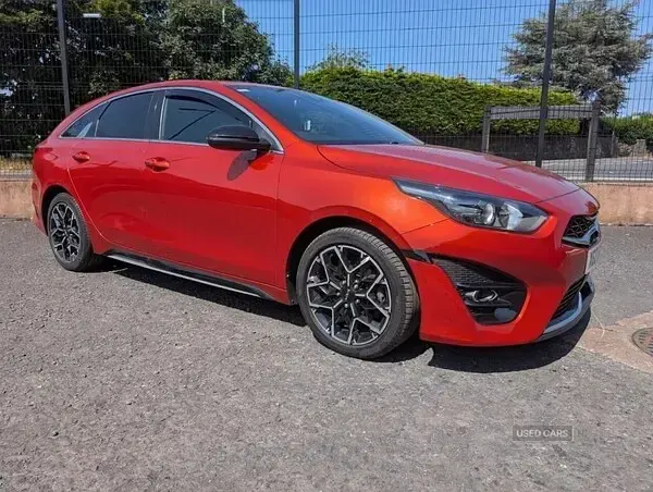 Used Kia ProCeed GT-Line 160 HP (117 kW) 2022 Orange Estate