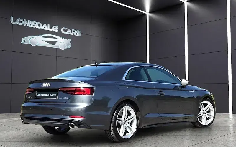 Begagnad Audi A5 S-Line 150 HK (110 kW) 2020 Sportkupé
