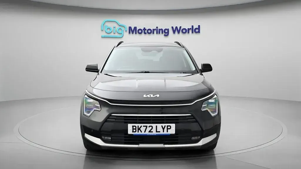 Gebraucht Kia Niro 139 PS (102 kW) 2022 Schwarz SUV