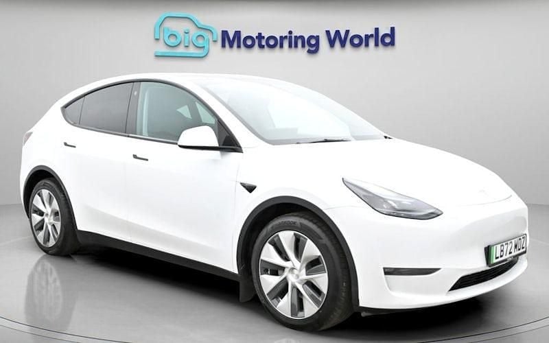 Used Tesla Model Y Long Range AWD 286 kW (389 HP) 2025 SUV