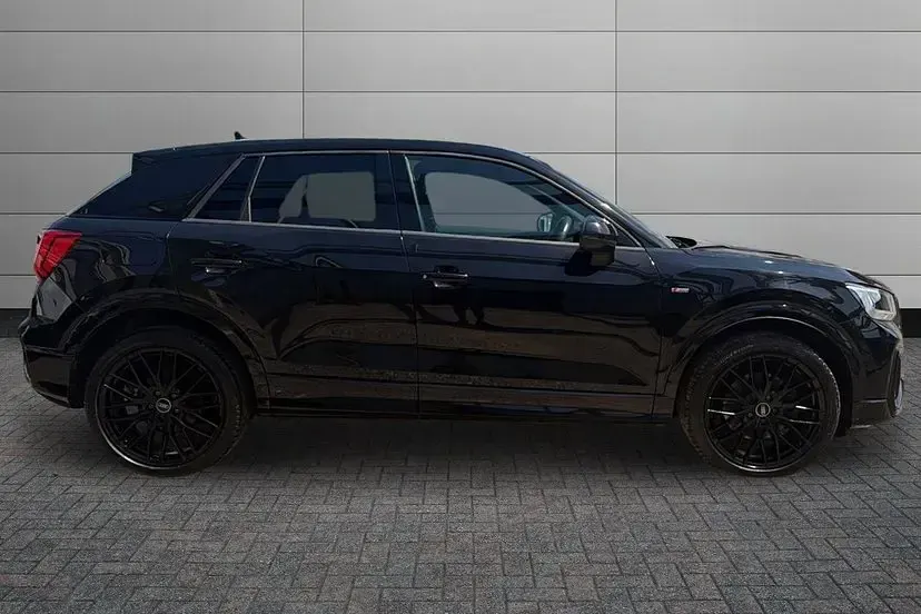 Used Audi Q2 Black Edition 148 HP (108 kW) 2021 Black SUV