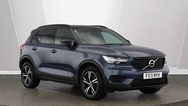 Used 2022 Volvo XC40 R-Design SUV | £20,995 (Good price) - Image 1/4