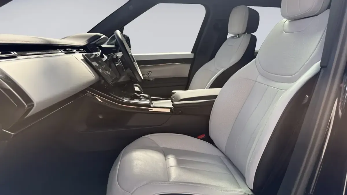 Begagnad Land Rover Range Rover Autobiography 2025 Svart SUV