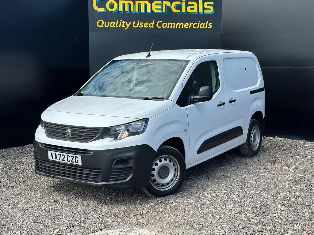 Used Peugeot Partner Premium 2023 White MPV