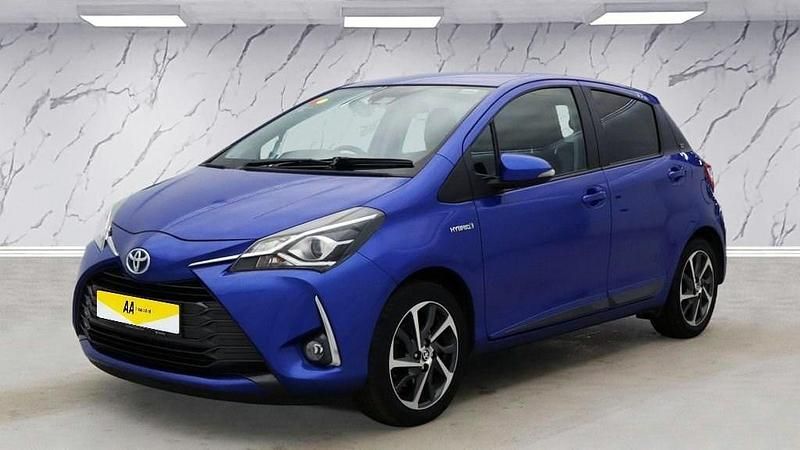 Used Toyota Yaris Hybrid 2020 Blue Hatchback