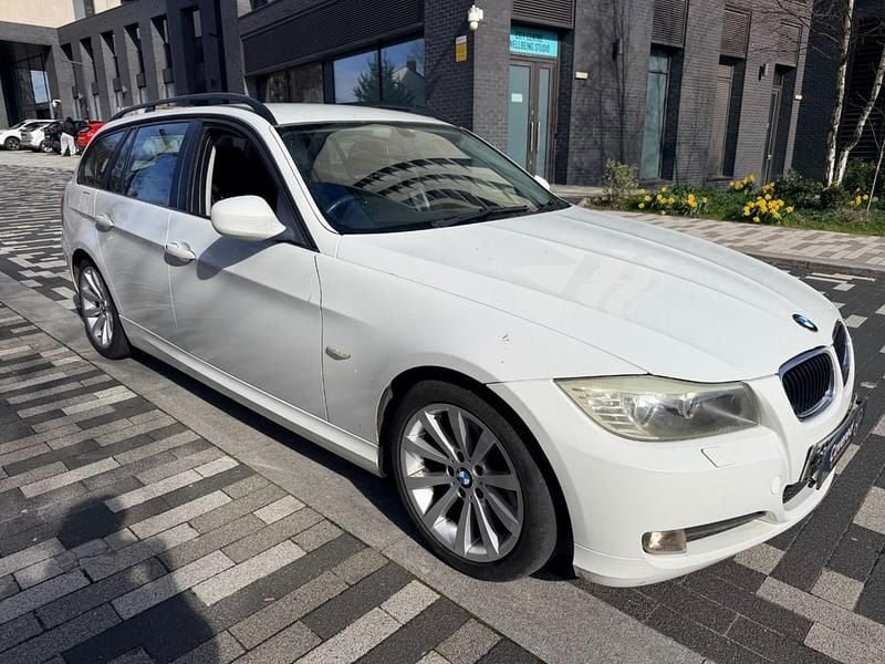 Used BMW 320 2009 White Estate