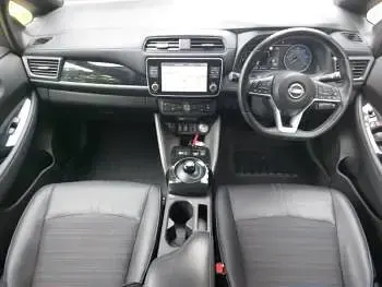 Used Nissan Leaf N-Connecta 159 kW (217 HP) 2022 Red Hatchback