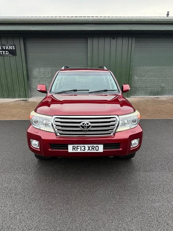 Used Toyota Land Cruiser 2013 Red Estate