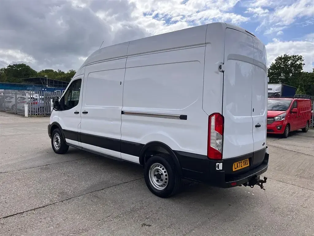 Used Ford Transit 130 HP (95 kW) 2023 White Van