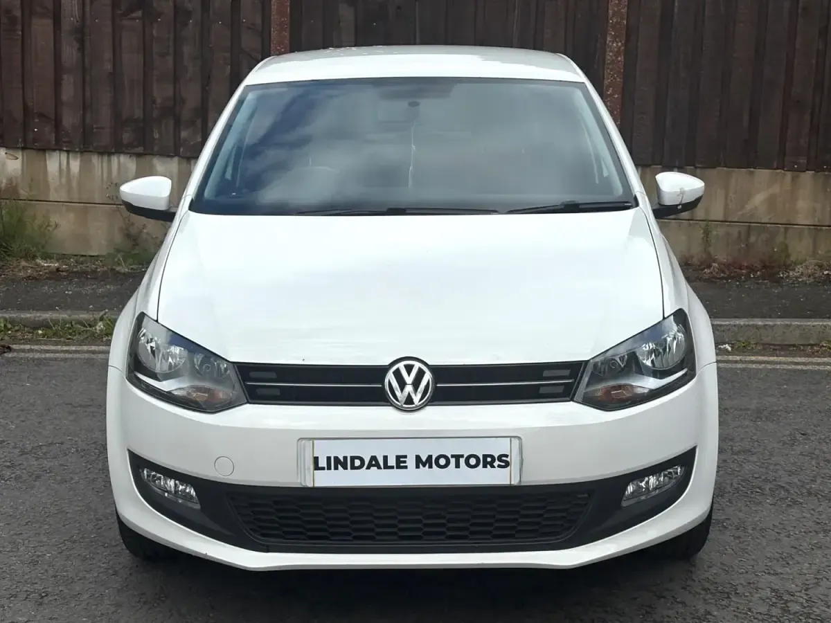 Begagnad VW Polo Edition 60 HK (44 kW) 2014 Vit Halvkombi