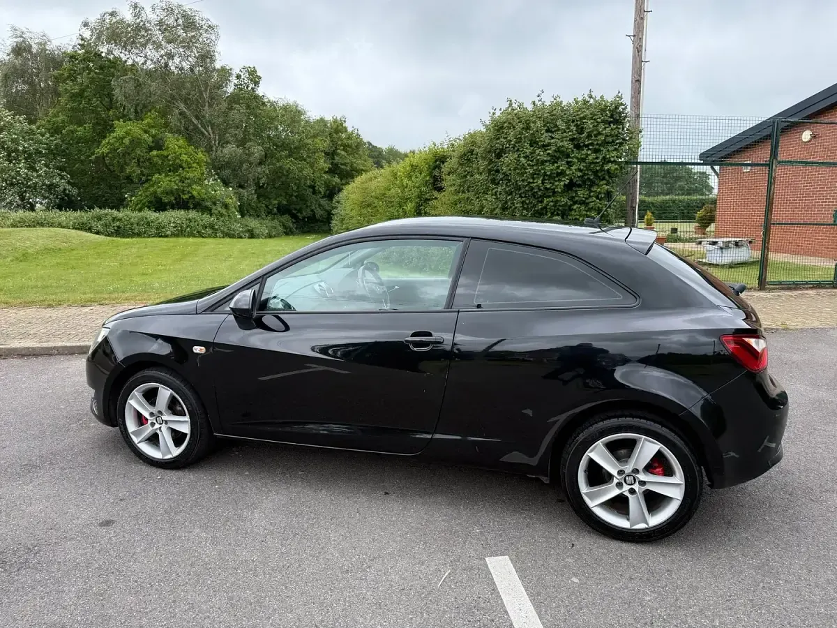 Used Seat Ibiza FR 90 HP (66 kW) 2016 Black Hatchback
