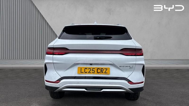 Used BYD Seal U Comfort 218 HP (160 kW) 2025 White SUV