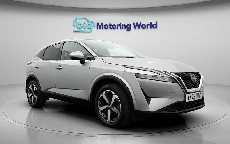 Used Nissan Qashqai N-Connecta 140 HP (102 kW) 2023 Silver SUV