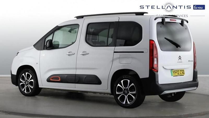 Used Citroën e-Berlingo XTR 98 kW (134 HP) 2023 White MPV