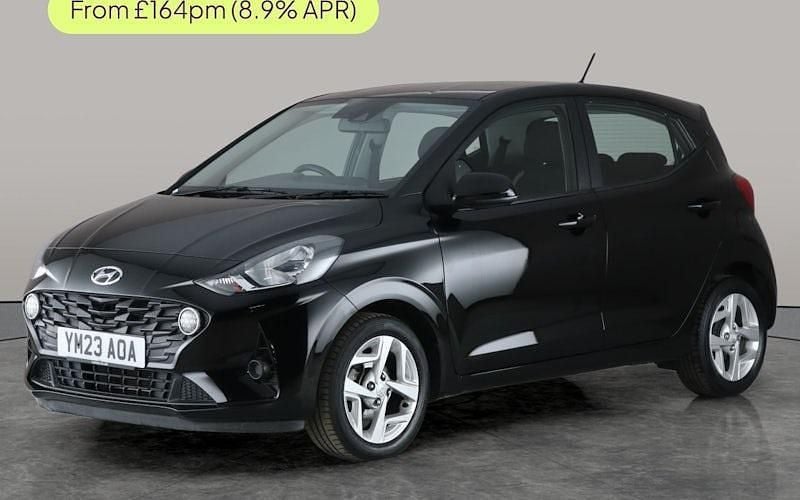 Black Used 2023 Hyundai i10 SE Hatchback | £12,043 (Fair price) - Image 1/3