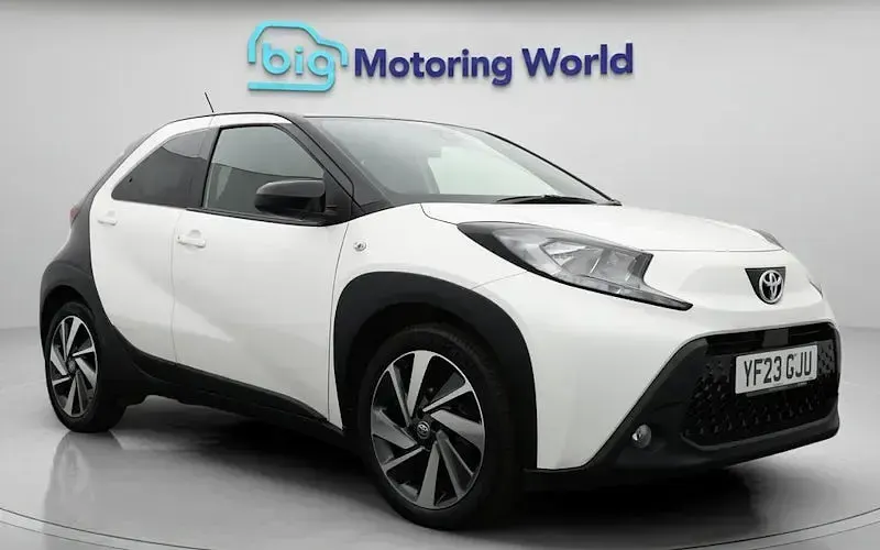 Used Toyota Aygo X 72 HP (52 kW) 2023 SUV