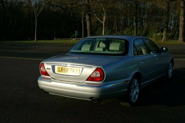 Used Jaguar XJ6 240 HP (176 kW) 2004 Sedan