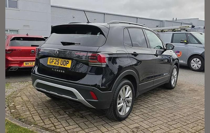Usado VW T-Cross Match 115 HP (84 kW) 2025 Preto SUV
