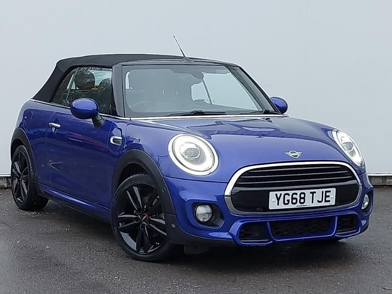 Used Mini Cooper Cabriolet Sport 136 HP (100 kW) 2019 Blue Cabriolet