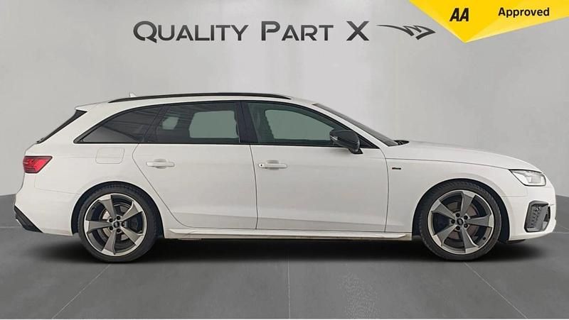 Used Audi A4 Black Edition 163 HP (119 kW) 2020 White Estate