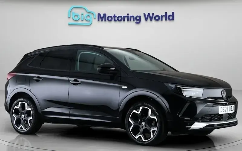 Used Vauxhall Grandland X Ultimate 131 HP (96 kW) 2024 SUV