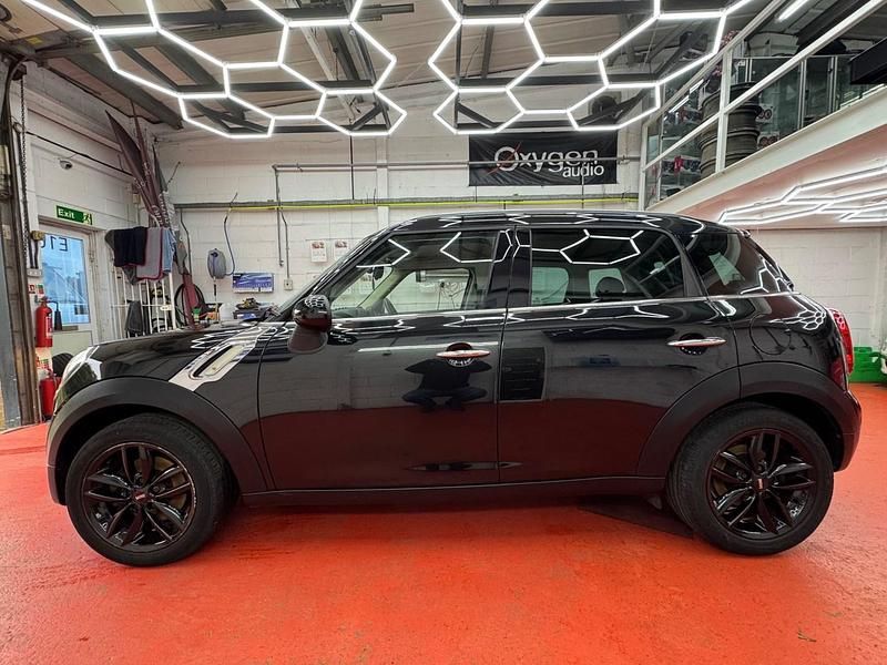 Used Mini Cooper Countryman 122 HP (89 kW) 2013 Black SUV
