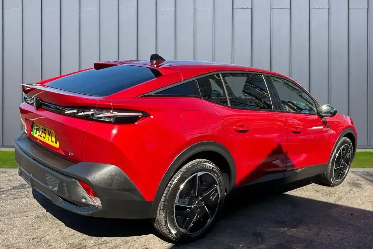 Used Peugeot e-408 GT 152 kW (207 HP) 2025 Red SUV