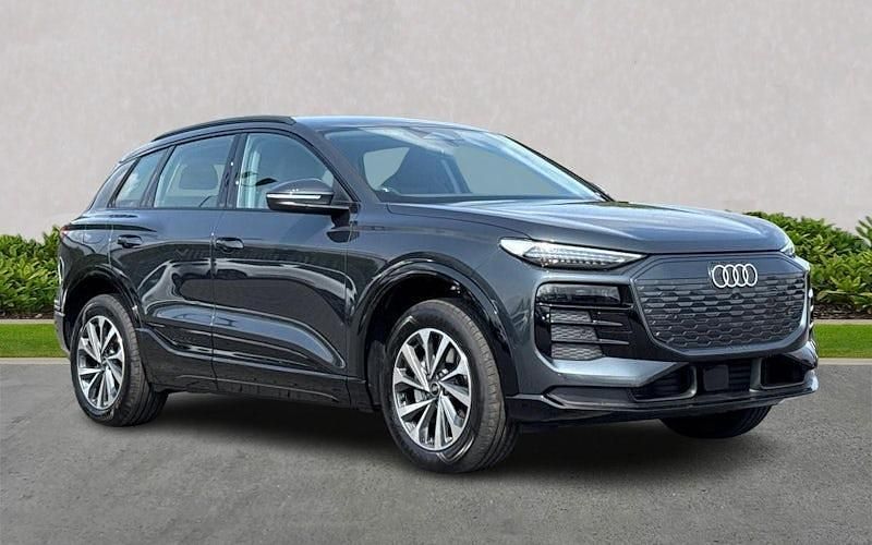 New 2025 Audi Q6 e-tron Sport SUV | £65,699 (Super price) - Image 1/4