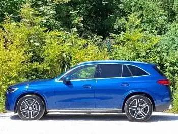 Used Mercedes GLC220 AMG line 197 HP (144 kW) 2025 Blue SUV
