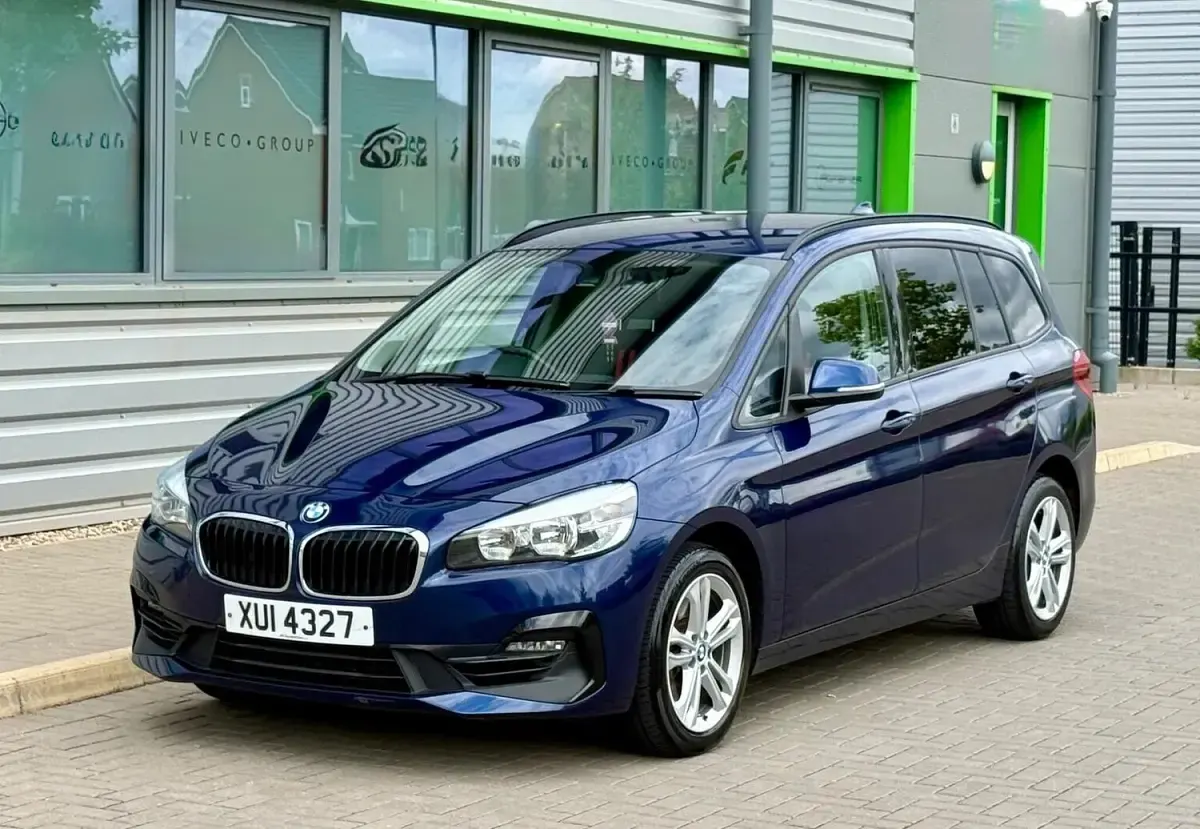 Used BMW 220 Sport Line 2019 Blue Estate