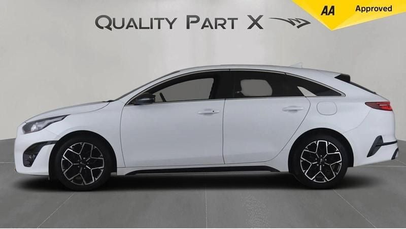 Used Kia ProCeed GT-Line 158 HP (116 kW) 2023 White Estate