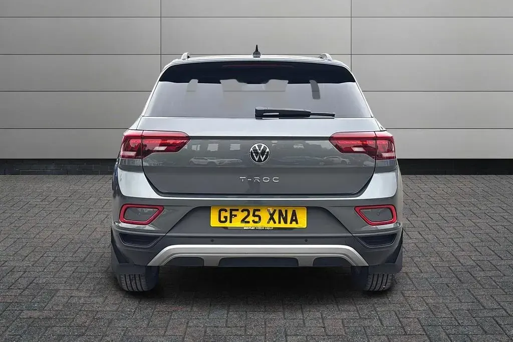 Used VW T-Roc Match 150 HP (110 kW) 2025 Grey SUV