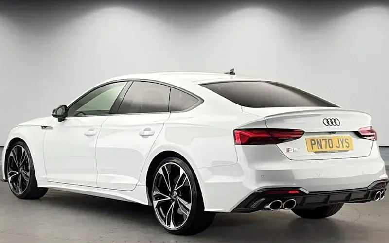Used Audi S5 Sportback Sport 347 HP (255 kW) 2020 Glacier white Hatchback