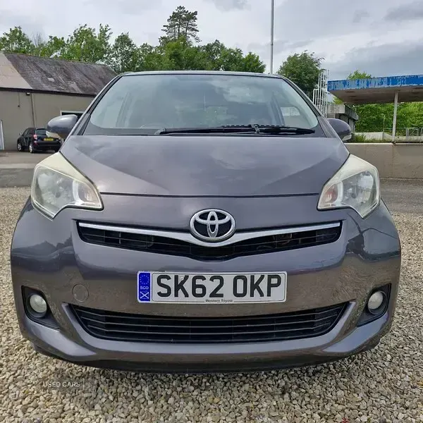 Used Toyota Verso 2012 Grey MPV