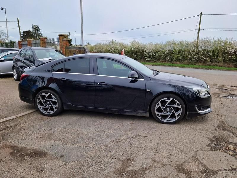Used Vauxhall Insignia SRi 2016 Black Hatchback