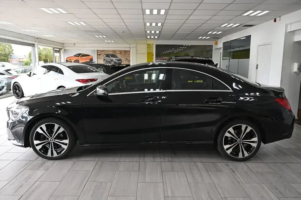 Used Mercedes CLA220 177 HP (130 kW) 2018 Black Coupe